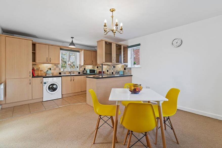 Chestnut Contractor Stays Wellingborough Zimmer foto